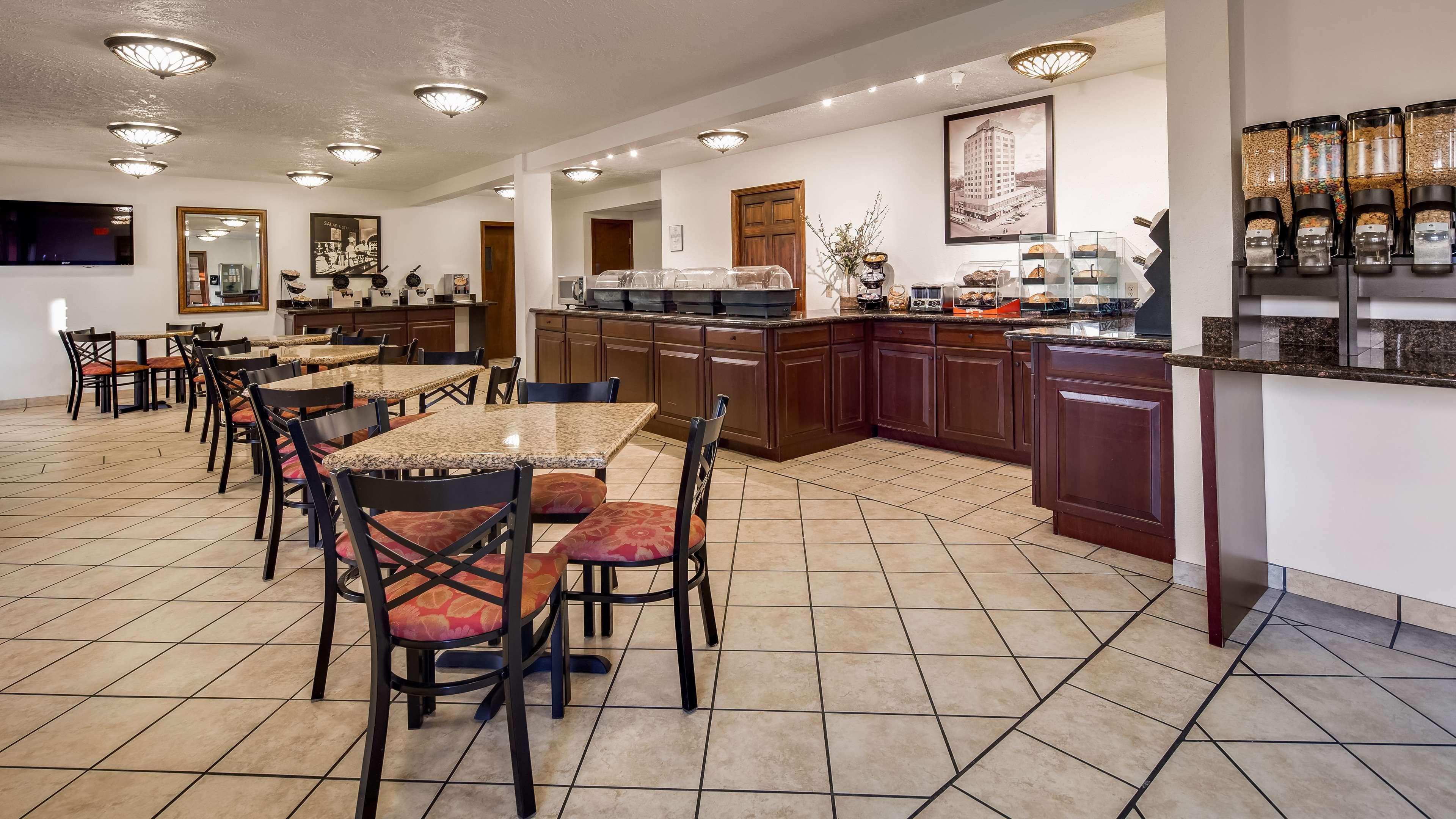 Best Western Plus Ahtanum Inn Union Gap Exterior photo