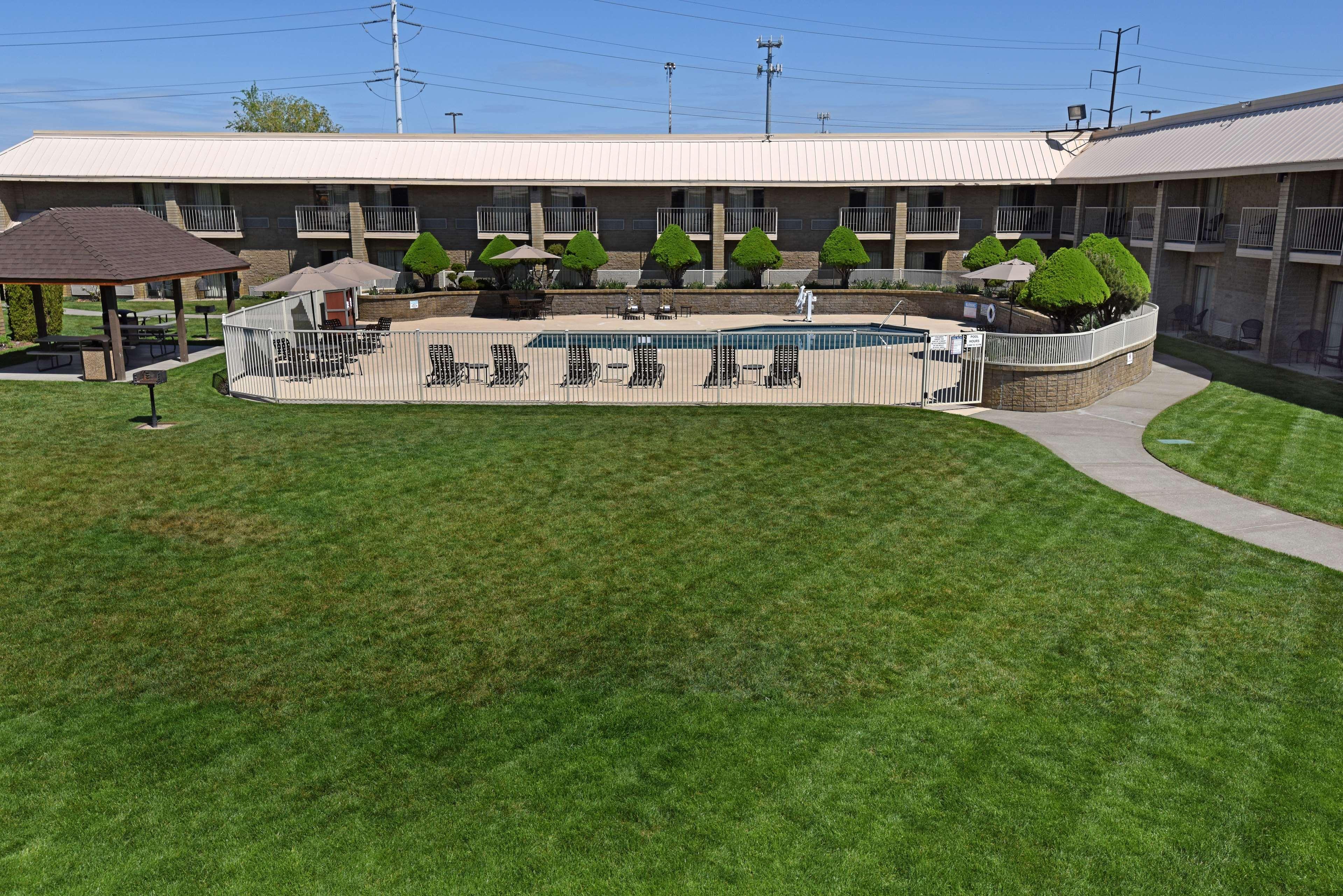Best Western Plus Ahtanum Inn Union Gap Exterior photo