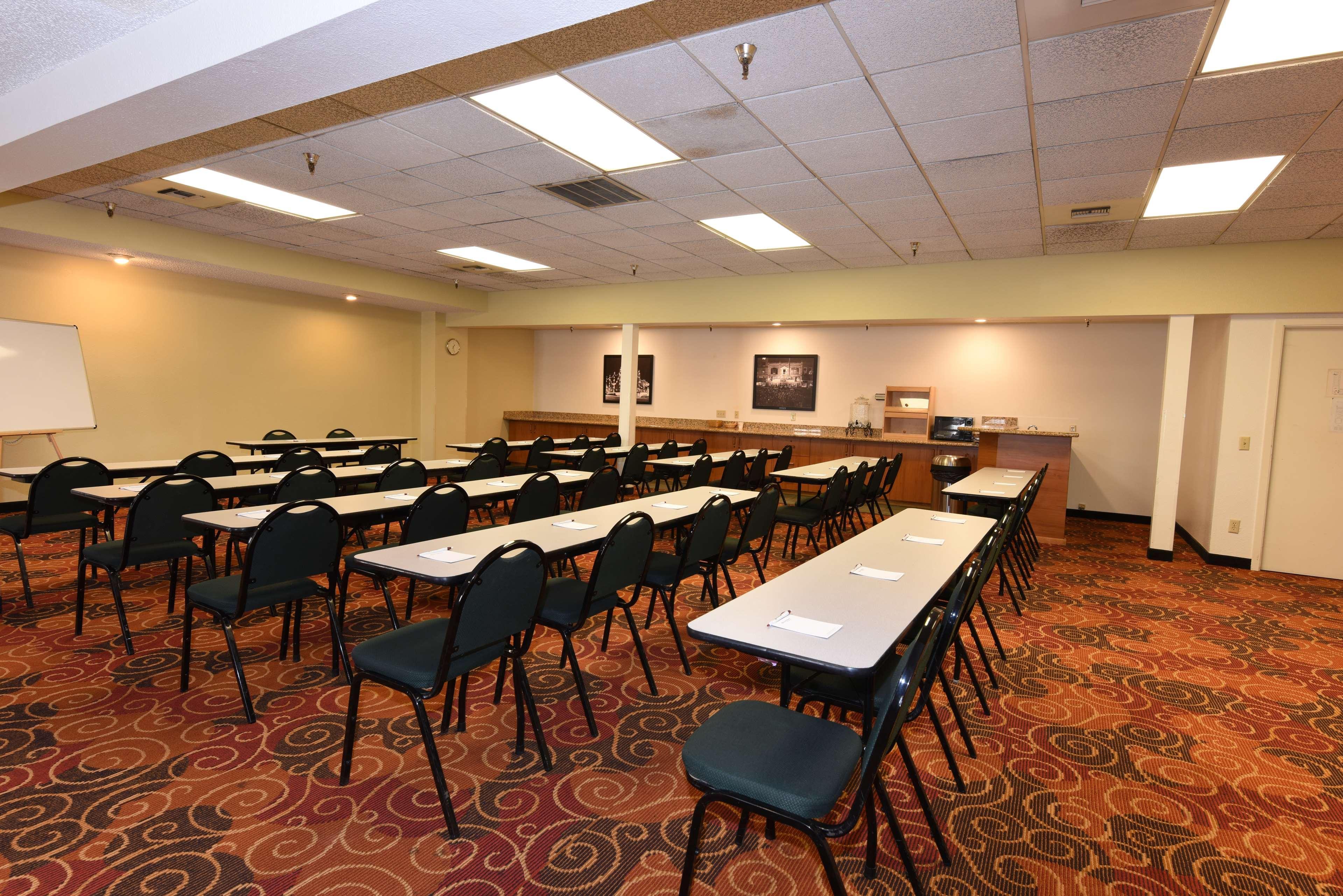 Best Western Plus Ahtanum Inn Union Gap Exterior photo